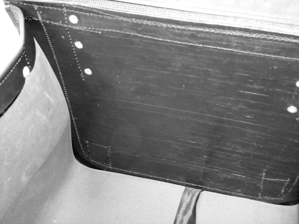 Alforja Negra para Respaldo Imitación Piel (23 L) - Sin tanto estoperol
