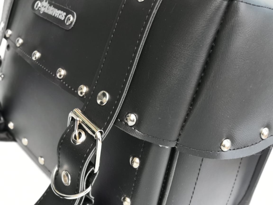 Alforjas Modelo B + Portaherramientas (24 L) - NEGRO C/AGARRADERA