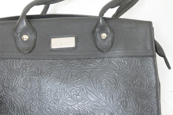 Bolso de Piel 100% Negro