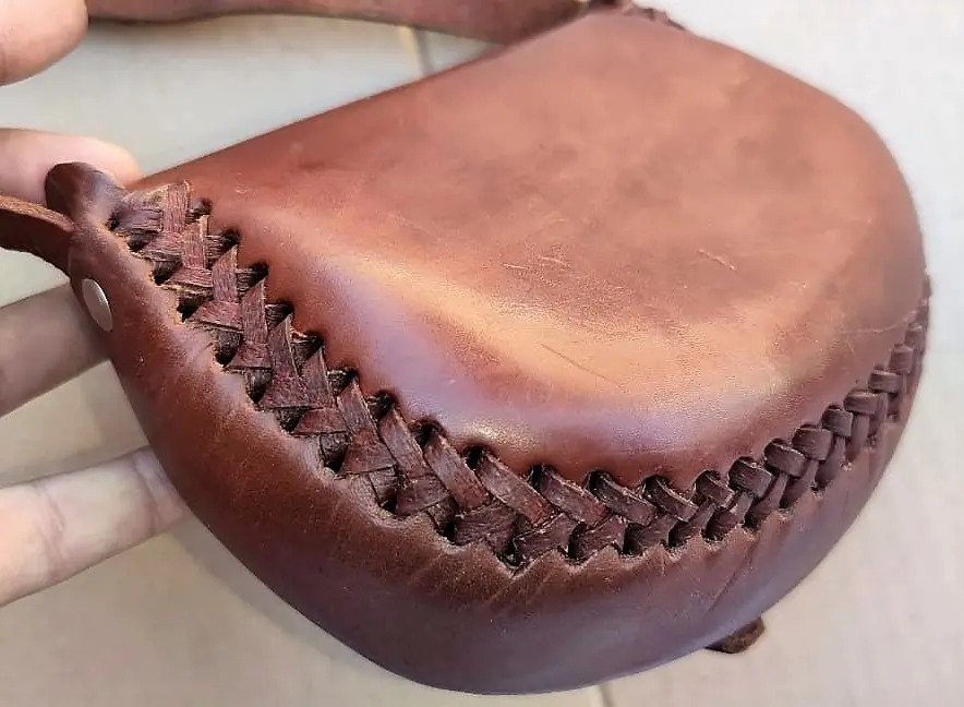 Bolso de Piel Artesanal de Vaqueta
