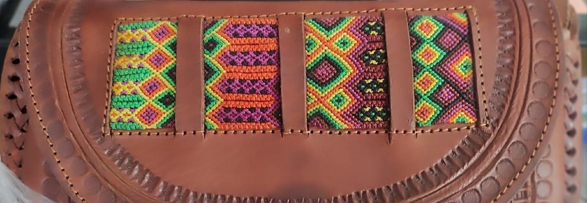 Bolso de Piel Artesanal para Dama (Vaqueta) - Marrón Claro pulsera Amarillo / Lisa / Marrón medio