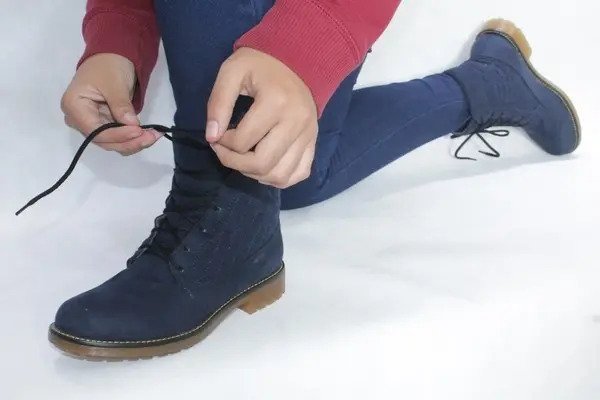 Botas para Mujer con Cintas