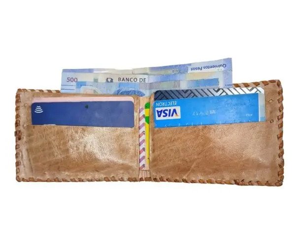 Cartera Artesanal de Piel con Pelo de Vaca