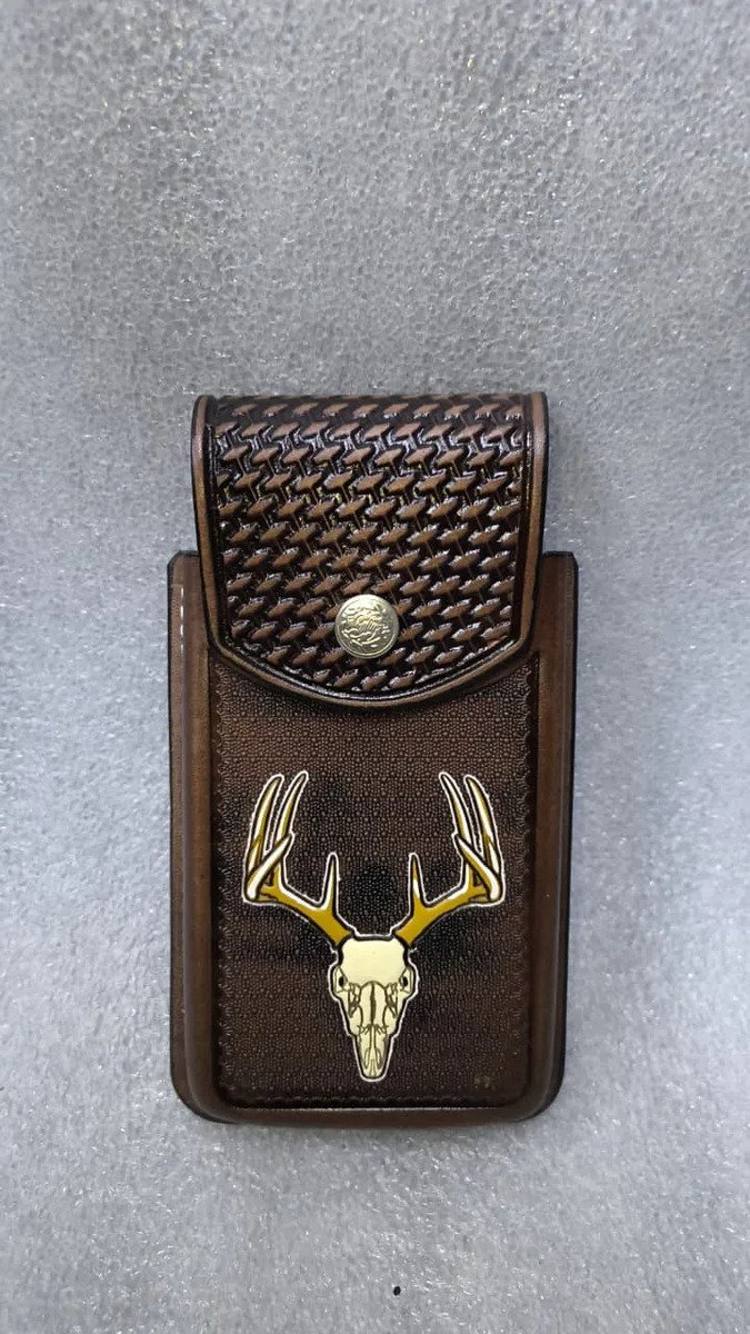 Funda Porta Celular de Piel – Nuevos Diseños - Craneo/venado - Cafe