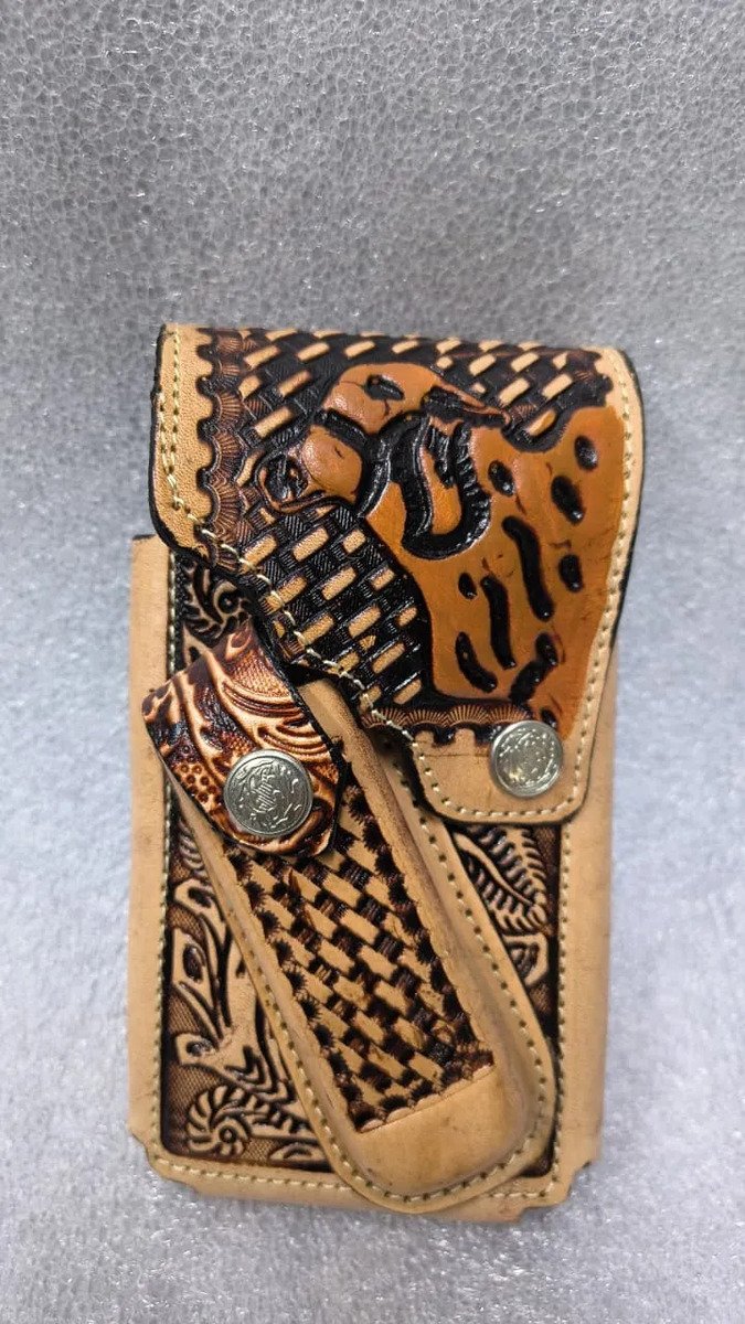 Funda Porta Celular de Piel – Nuevos Diseños - Hueso encendedor - Beige