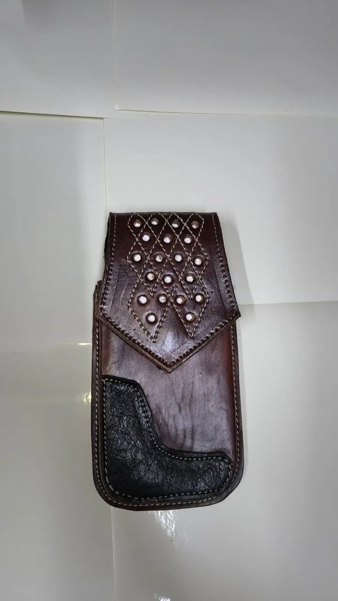 Funda Porta Celular de Piel – Nuevos Diseños - Rombo - Cafe