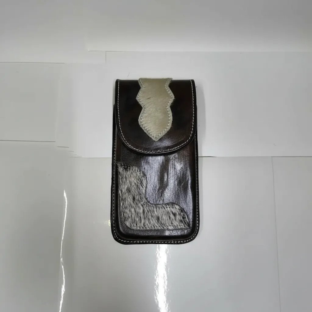 Funda Porta Celular de Piel – Nuevos Diseños - Rombo vaka - Cafe oscuro