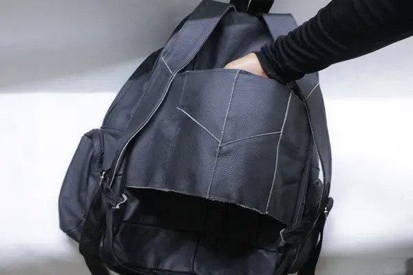 Mochila de Piel 100% Expandible