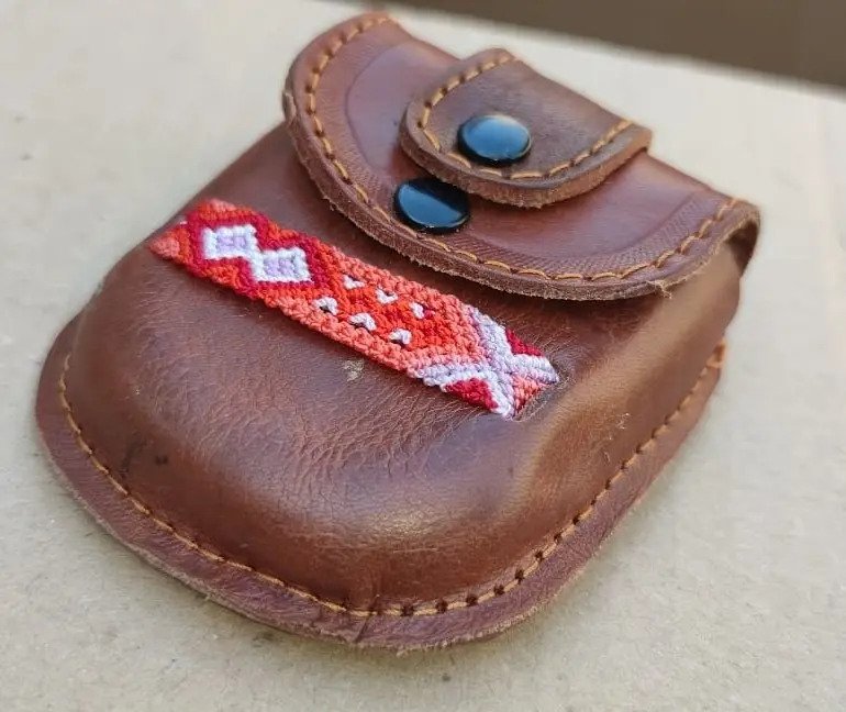 Monedero de Piel con Broche para Cinturón
